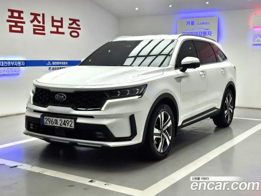 Kia Sorento — фото 7