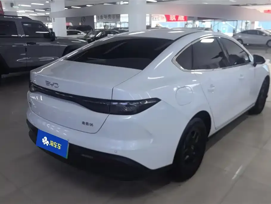 BYD Seal 05 DM-i — фото 5