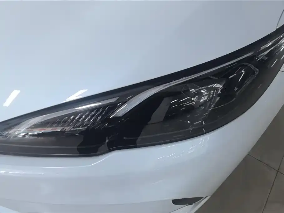 BYD Seal 05 DM-i — фото 3