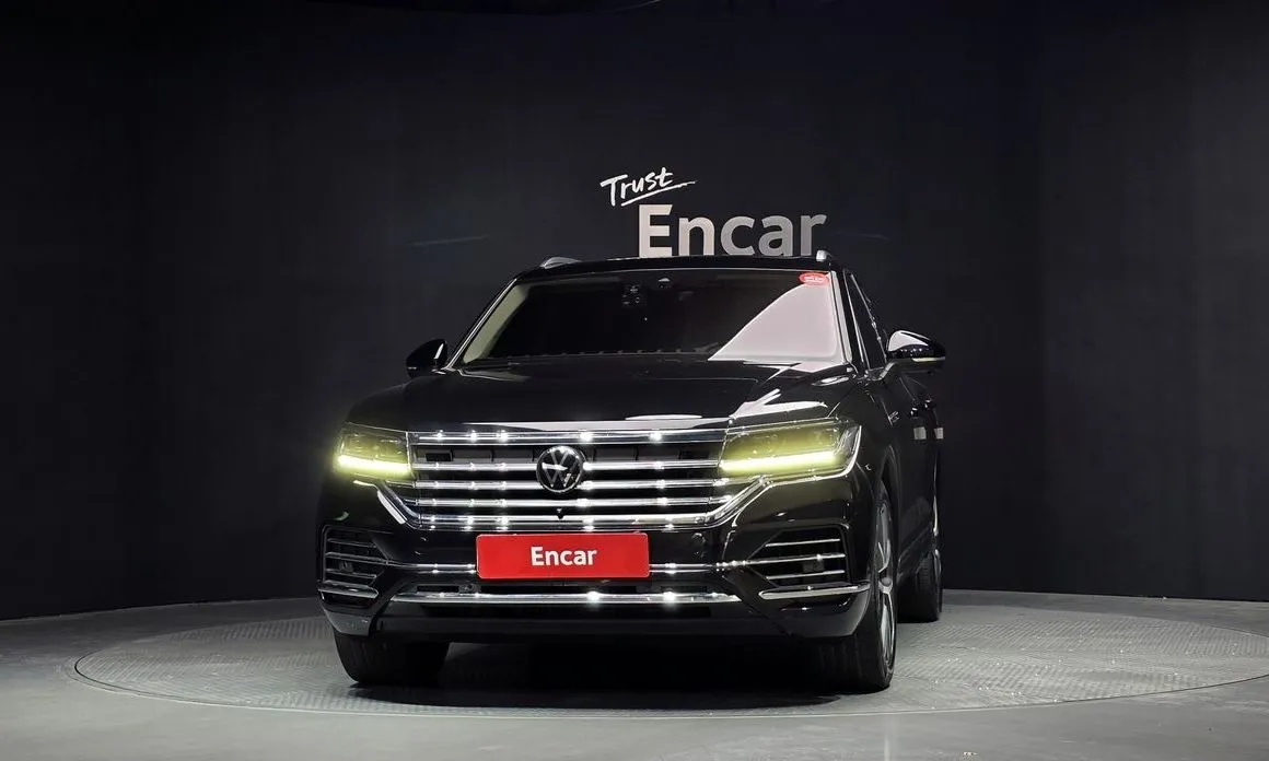 Volkswagen Touareg — фото 2