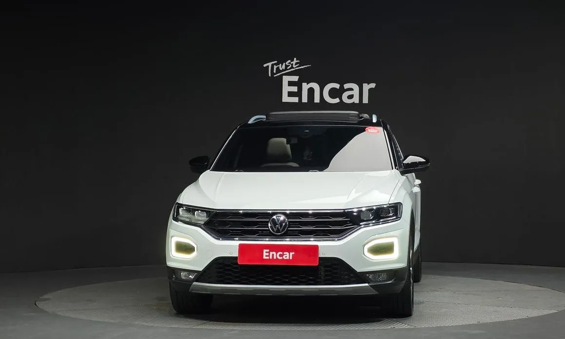 Volkswagen T-Roc — фото 2