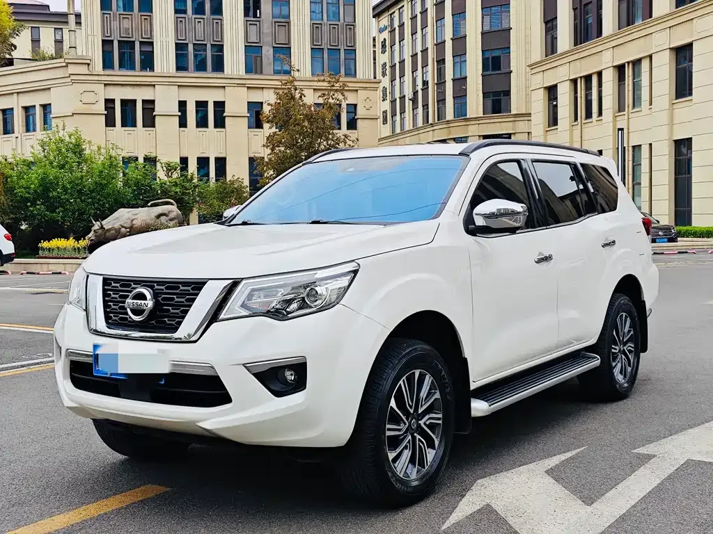 Nissan Terra — фото 1