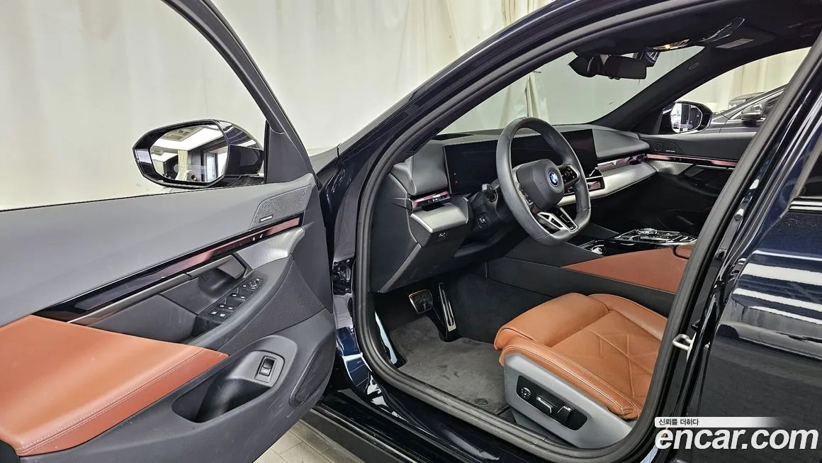 BMW i5 — фото 10