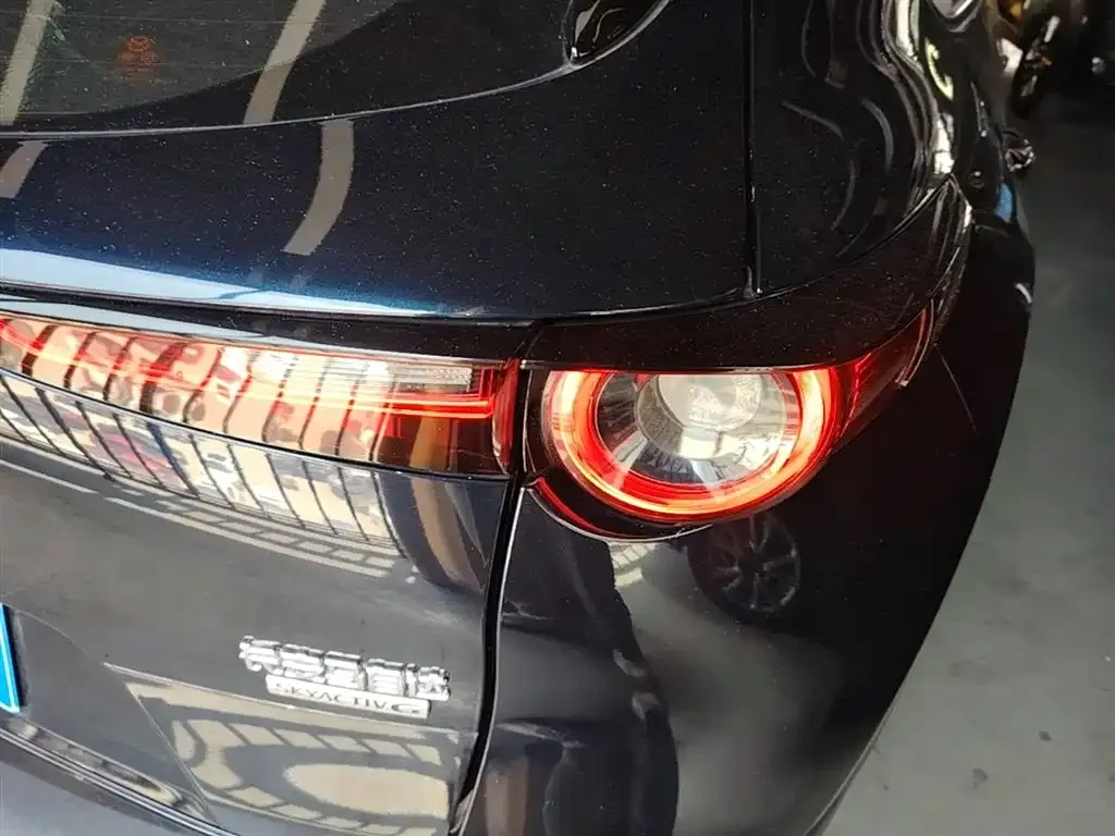 Mazda CX-30 — фото 10