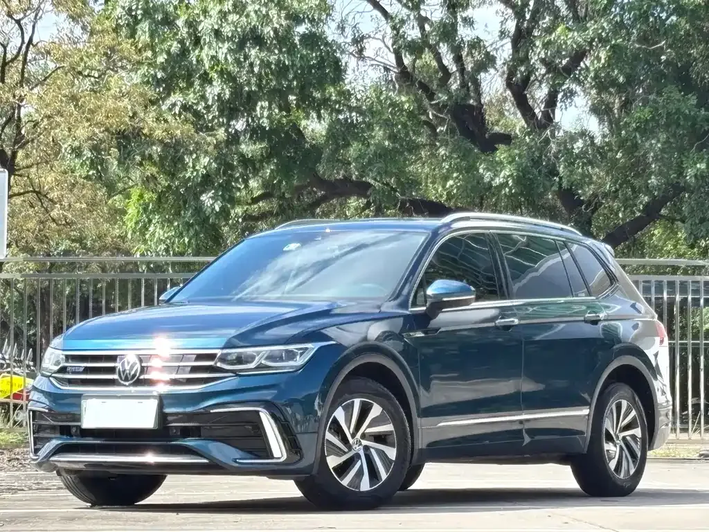 Volkswagen 途观L插电混动 — фото 1