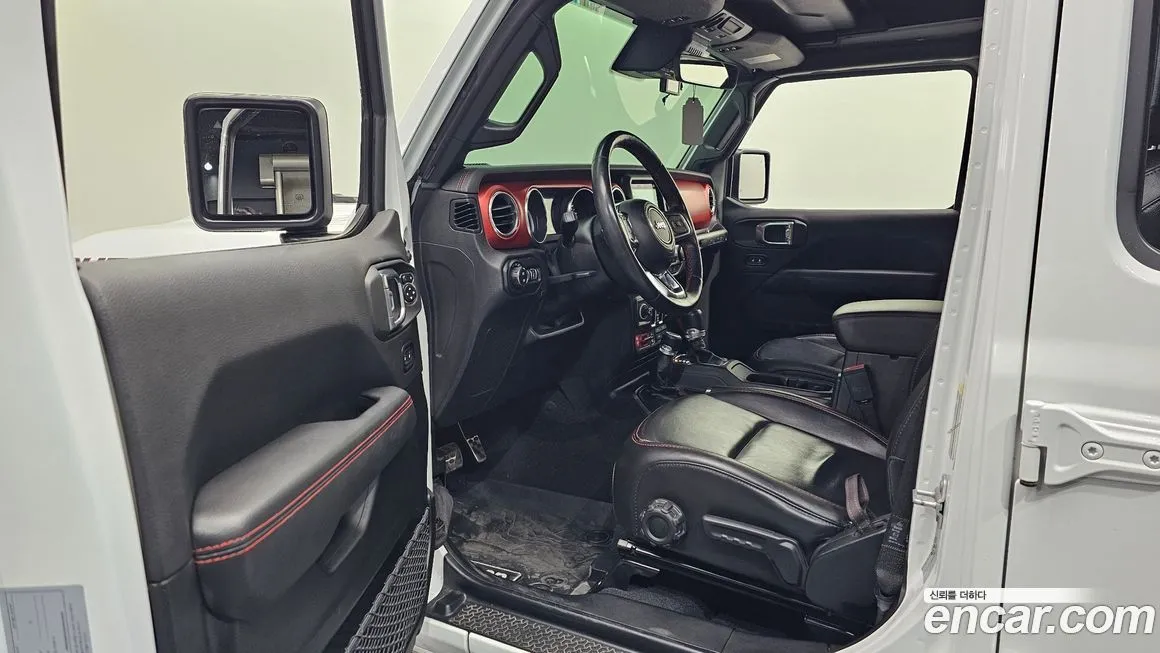 Jeep Wrangler — фото 3