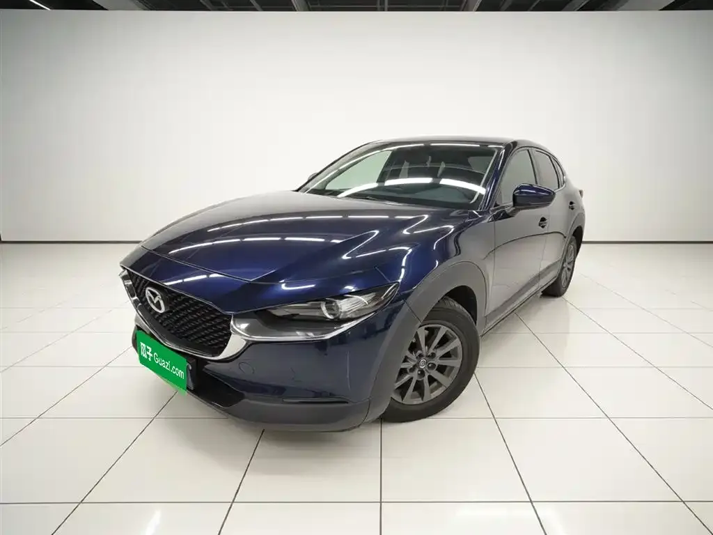 Mazda CX-30 — фото 1