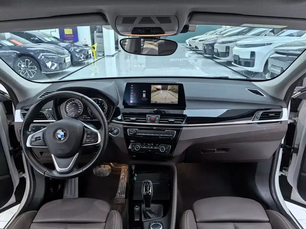 BMW X2 — фото 10