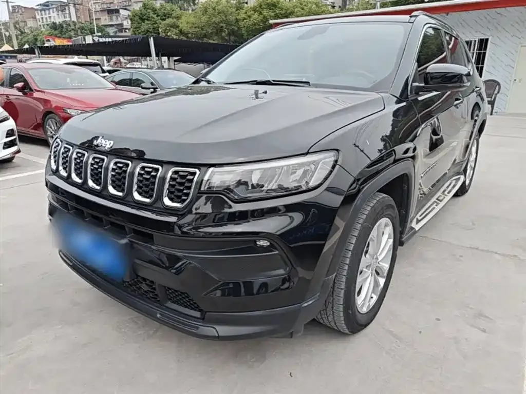 Jeep Compass — фото 4