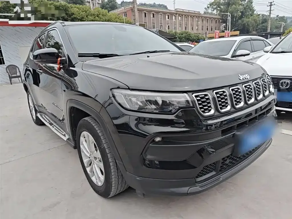 Jeep Compass — фото 2