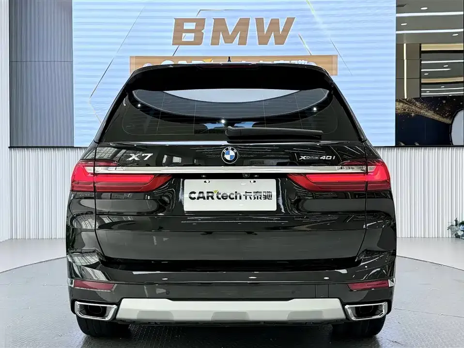 BMW X7 — фото 4