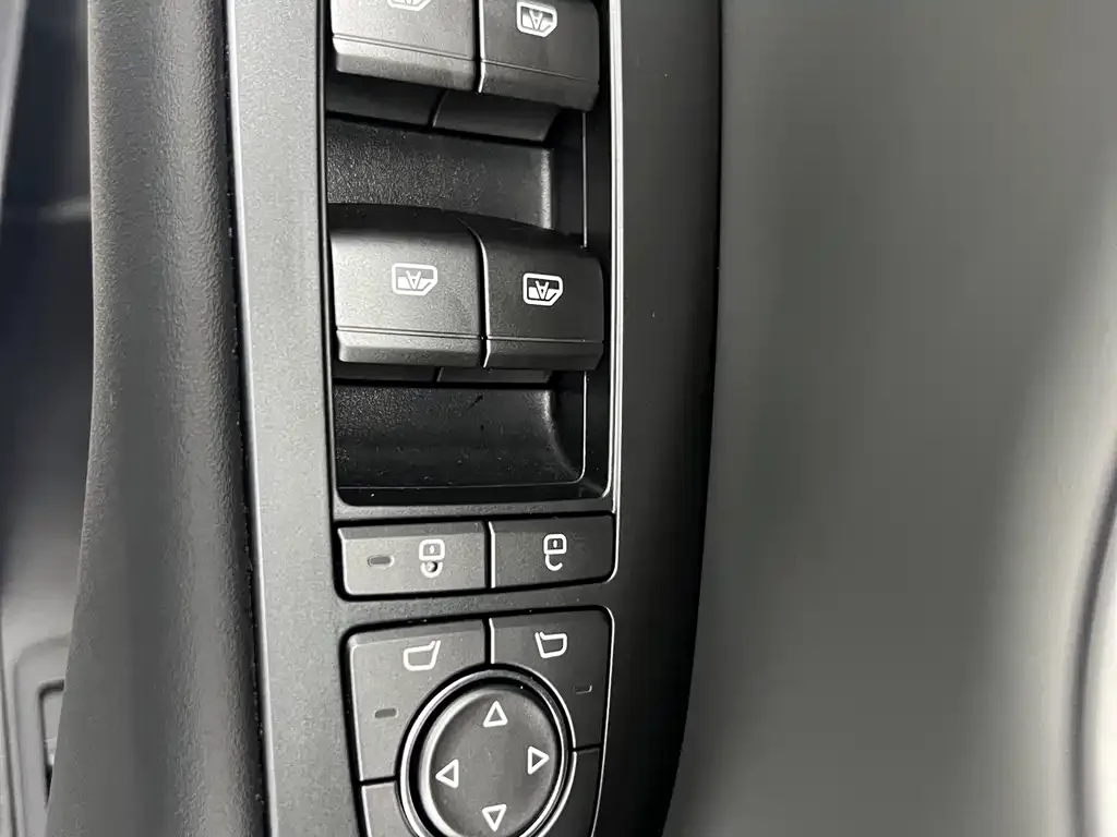 BYD Qin L — фото 2