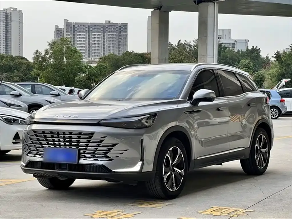 BAIC X7 — фото 7
