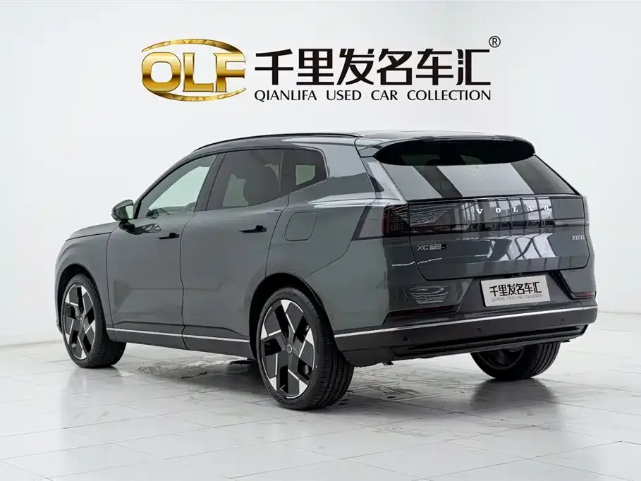 Volvo XC70 Plug-in Hybrid — фото 4