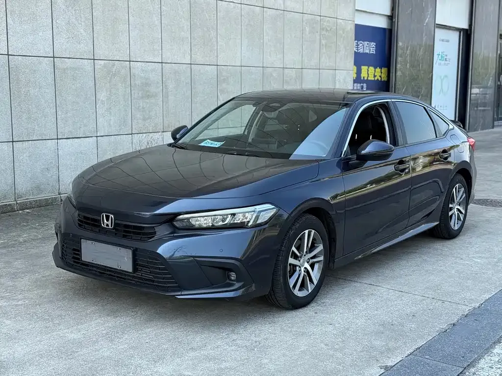 Honda Civic — фото 1