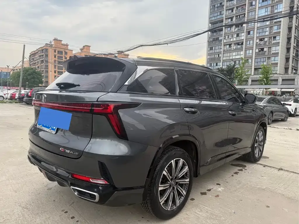 Changan CS75PLUS — фото 6