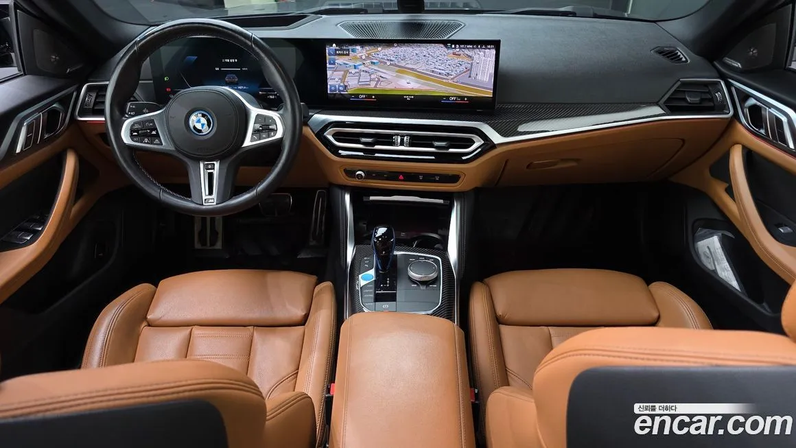 BMW i4 — фото 10