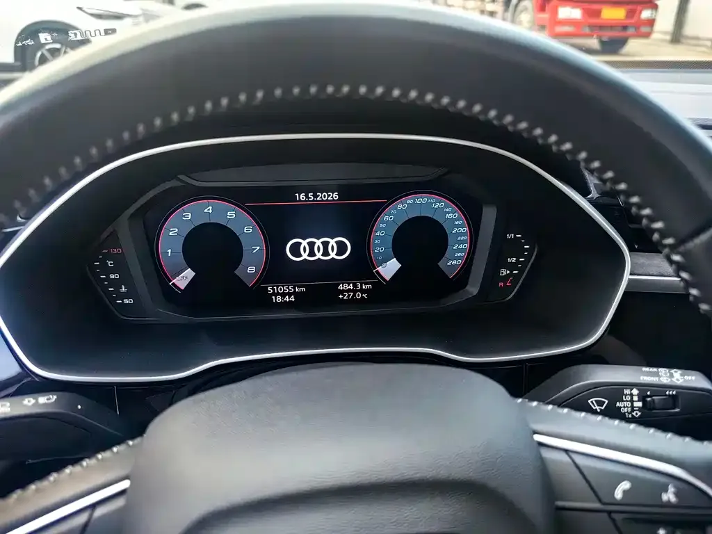 Audi Q3 — фото 5