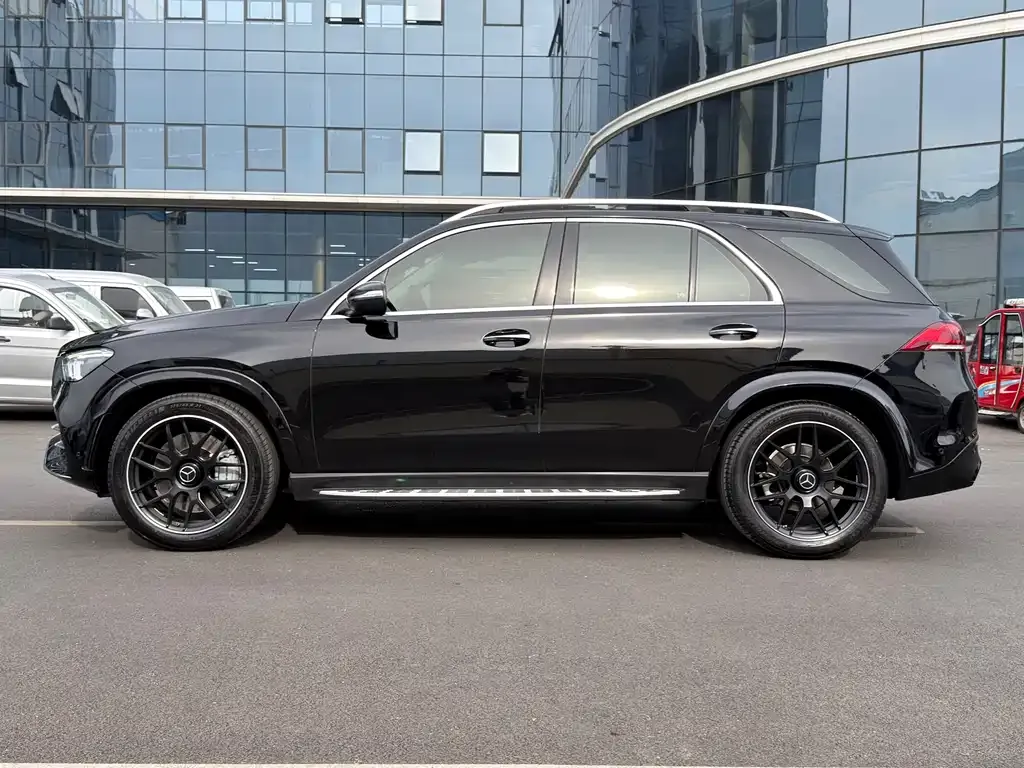 Mercedes-Benz GLE — фото 3