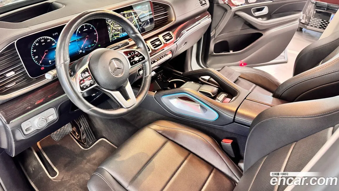 Mercedes-Benz GLE-Class — фото 10