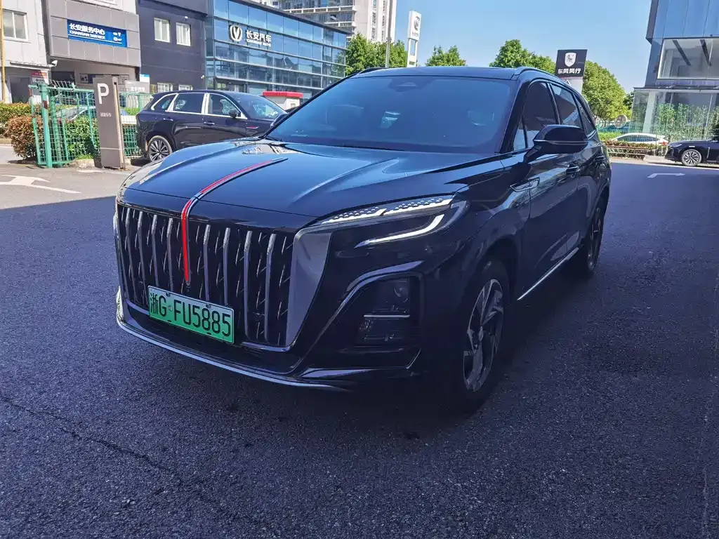 Hongqi HS3 PHEV — фото 1