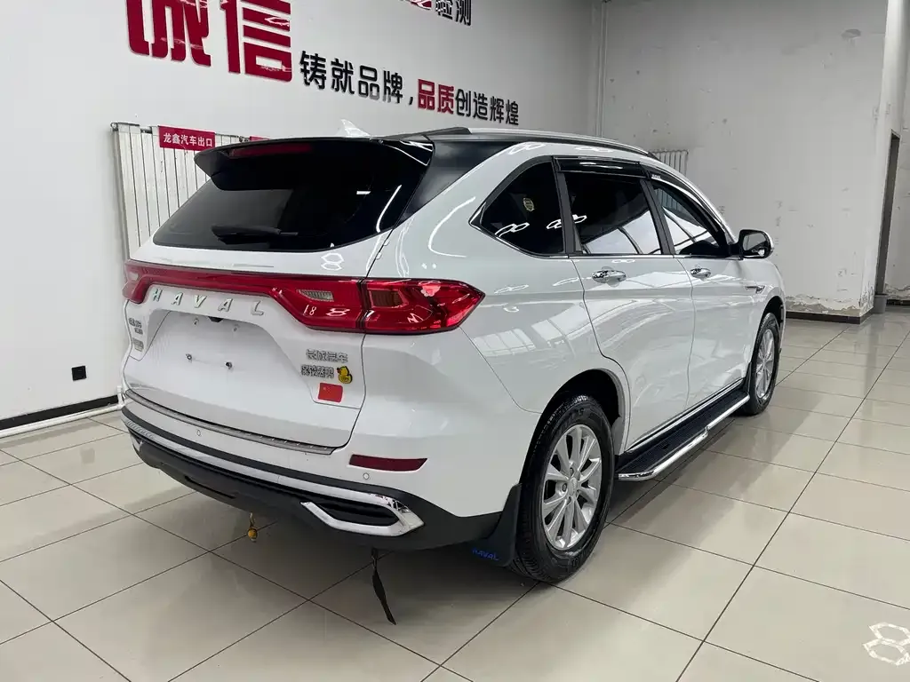 Haval M6 — фото 10