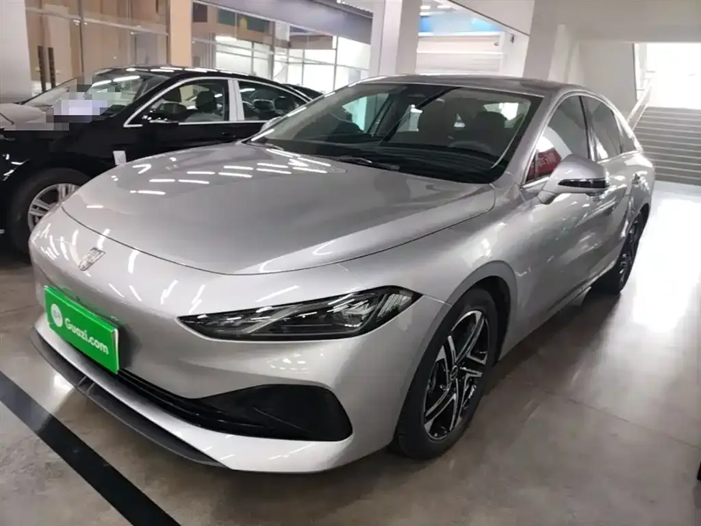 Roewe D7 — фото 9