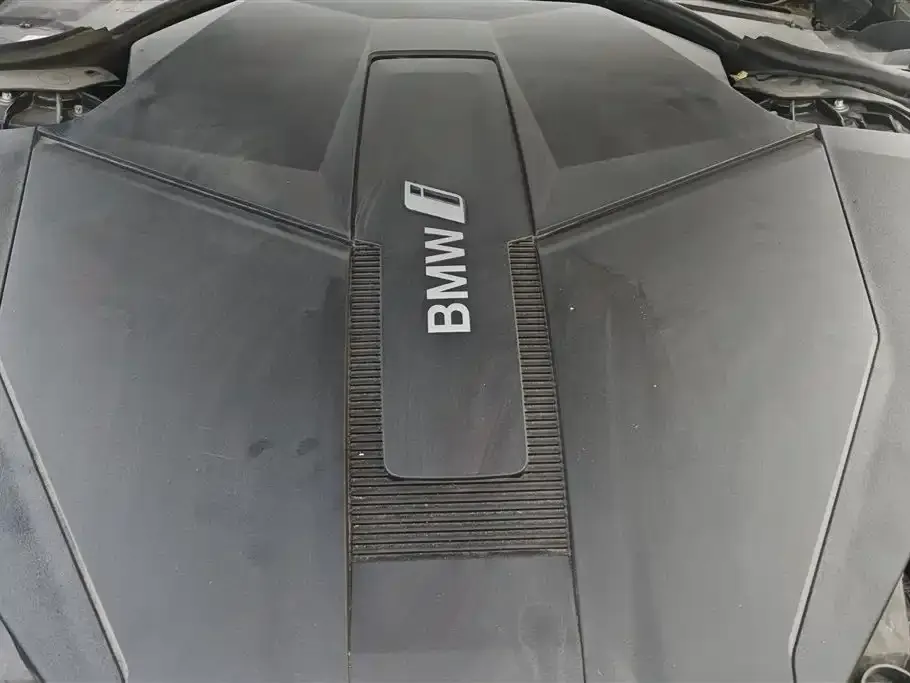 BMW i7 — фото 3