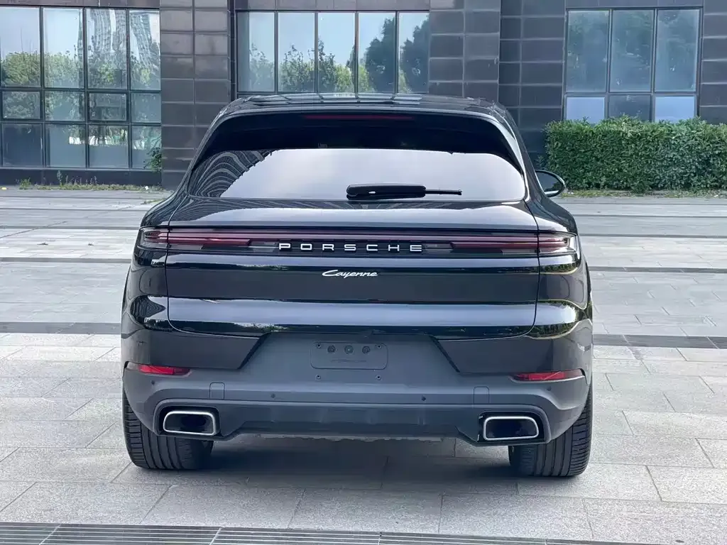Porsche Cayenne — фото 2