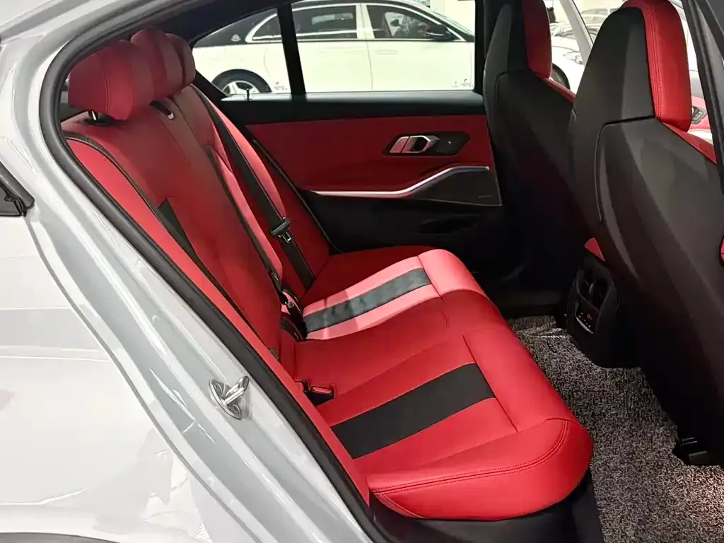 BMW M3 — фото 8