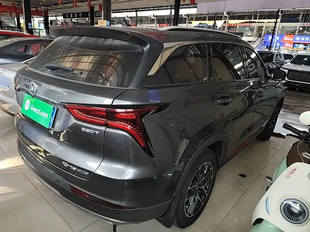 Changan CS75PLUS — фото 8