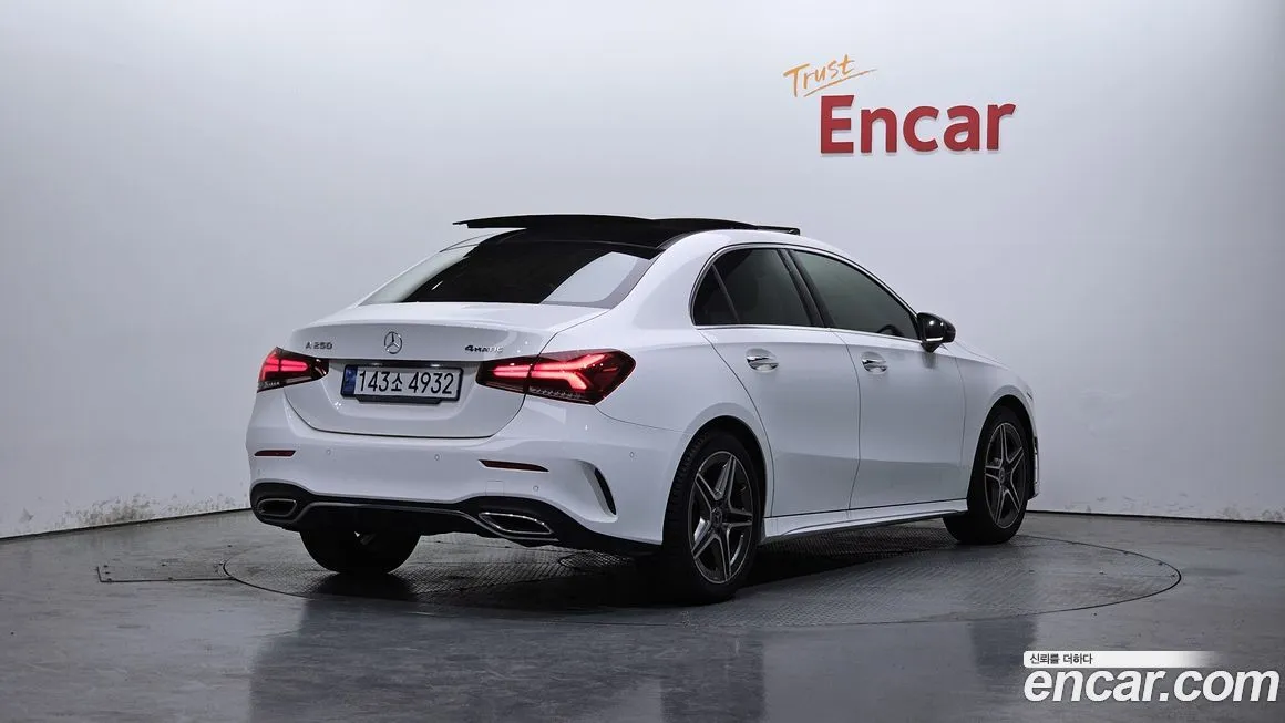 Mercedes-Benz A-Class — фото 7