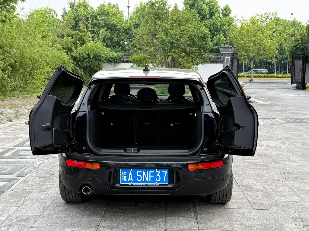 MINI Clubman — фото 7