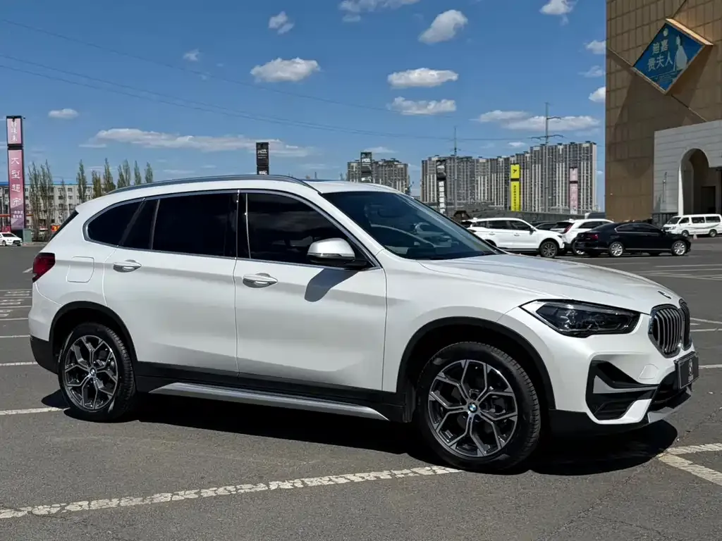 BMW X1 — фото 4