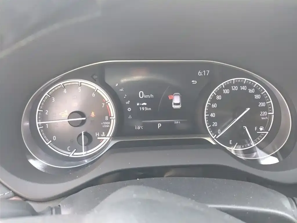 Toyota Harrier — фото 9