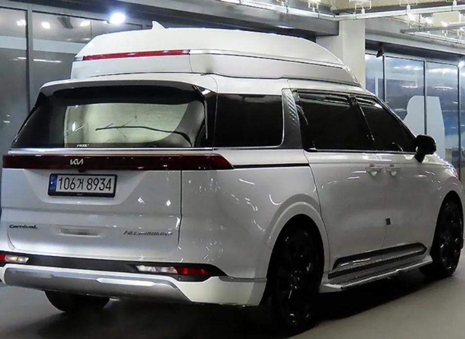 Kia Carnival — фото 10