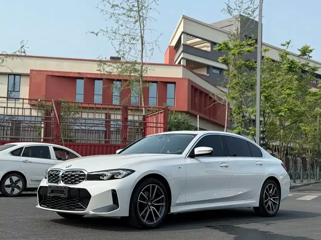 BMW 3 Series — фото 1
