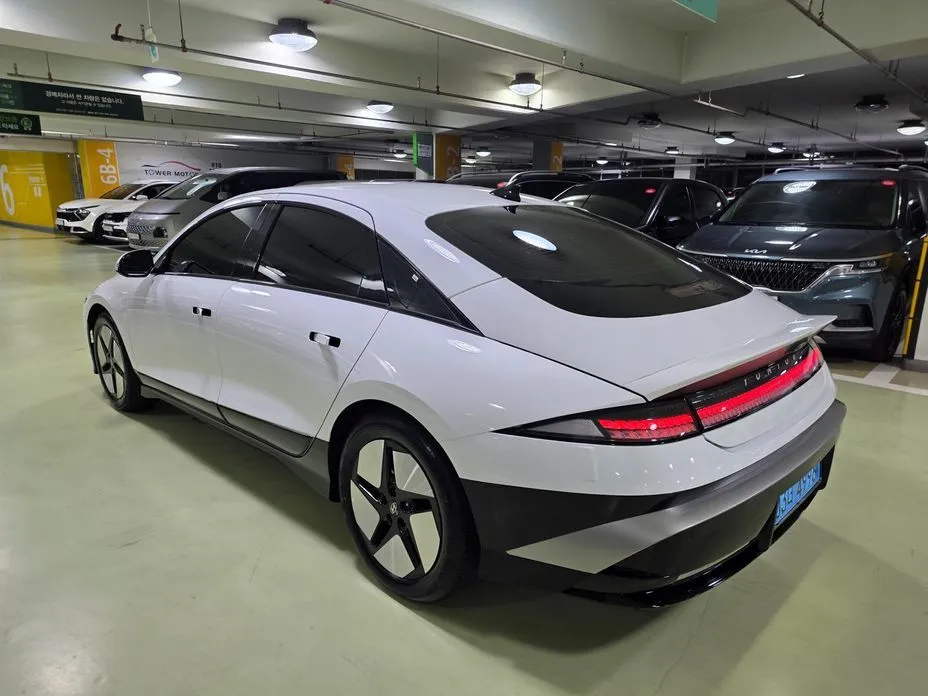 Hyundai Ioniq6 — фото 5
