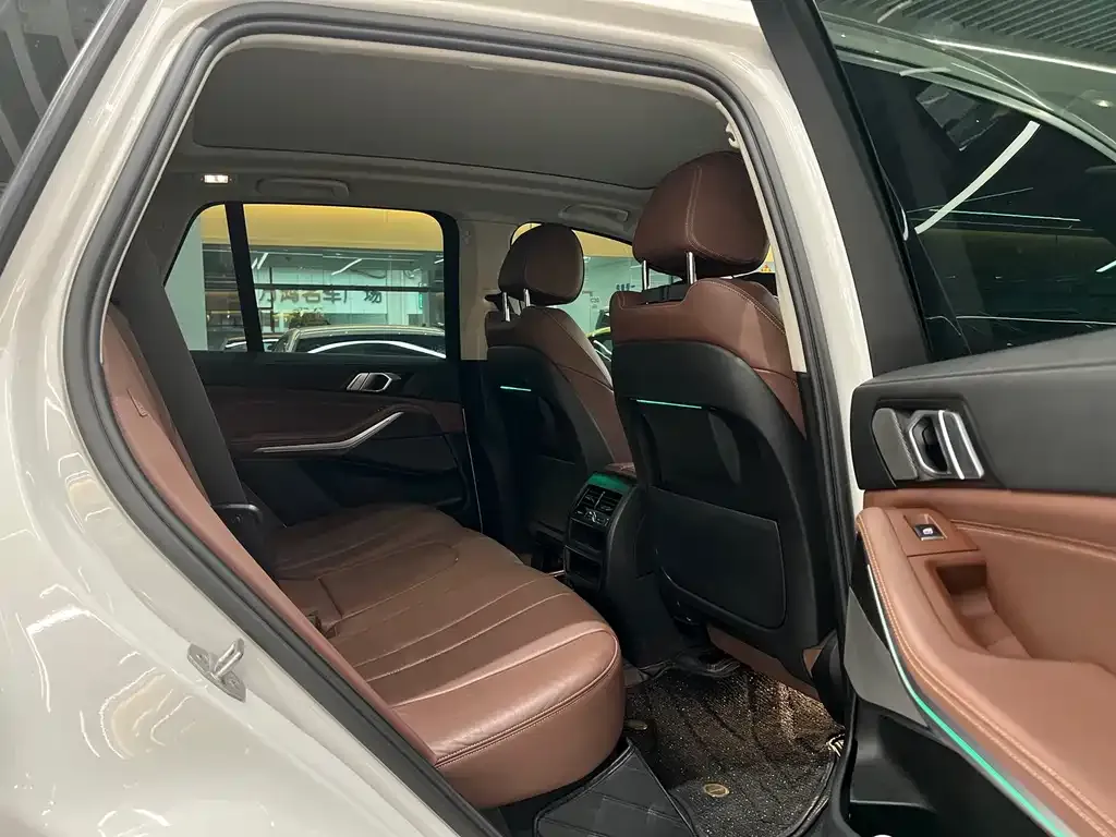 BMW X5 (Import) — фото 3