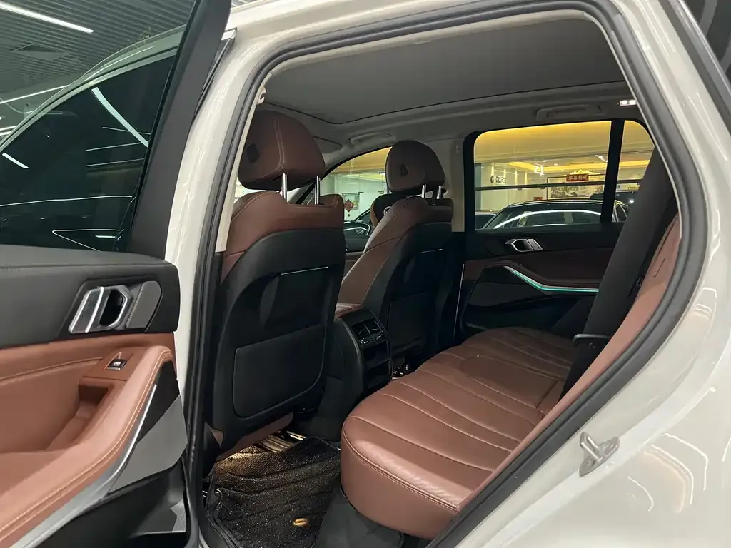 BMW X5 (Import) — фото 4