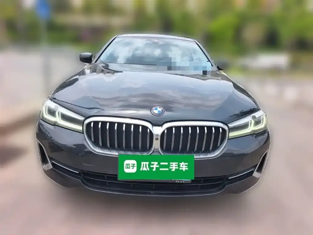 BMW 5 Series — фото 2