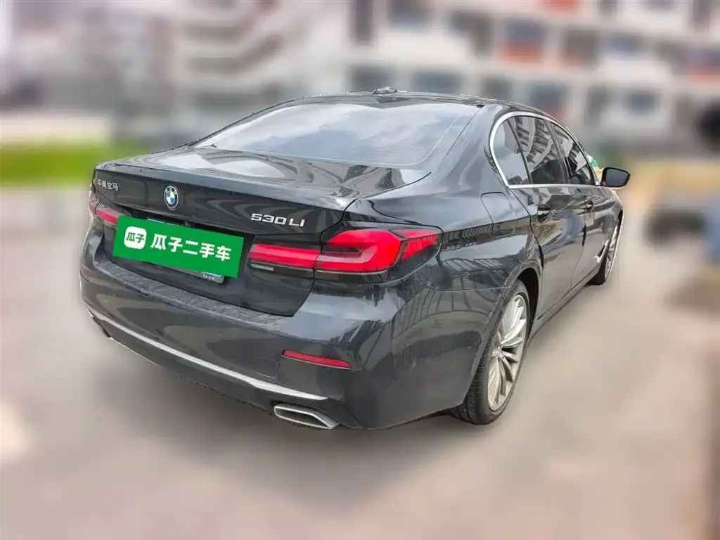 BMW 5 Series — фото 3