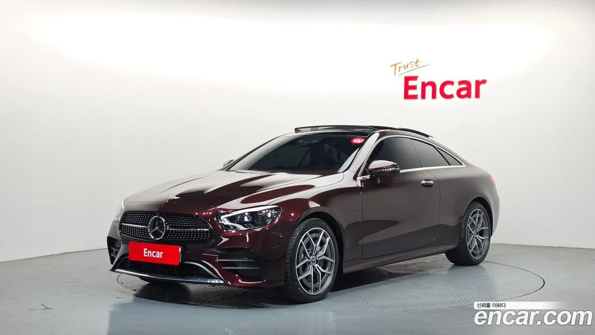 Mercedes-Benz E-Class — фото 1