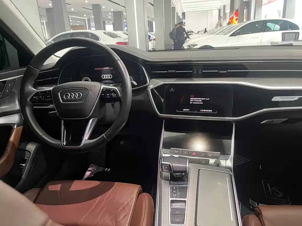 Audi A6L — фото 6