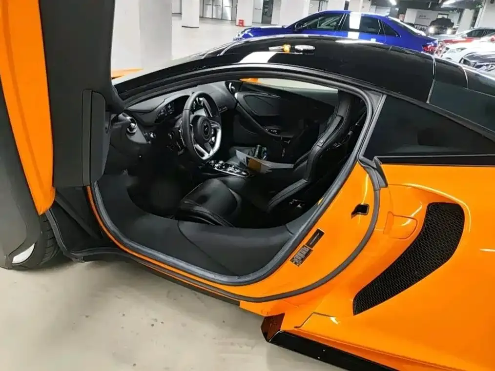 McLaren GT — фото 2