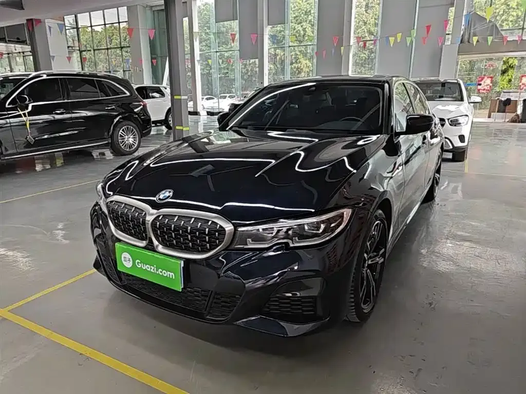 BMW 3 Series — фото 1