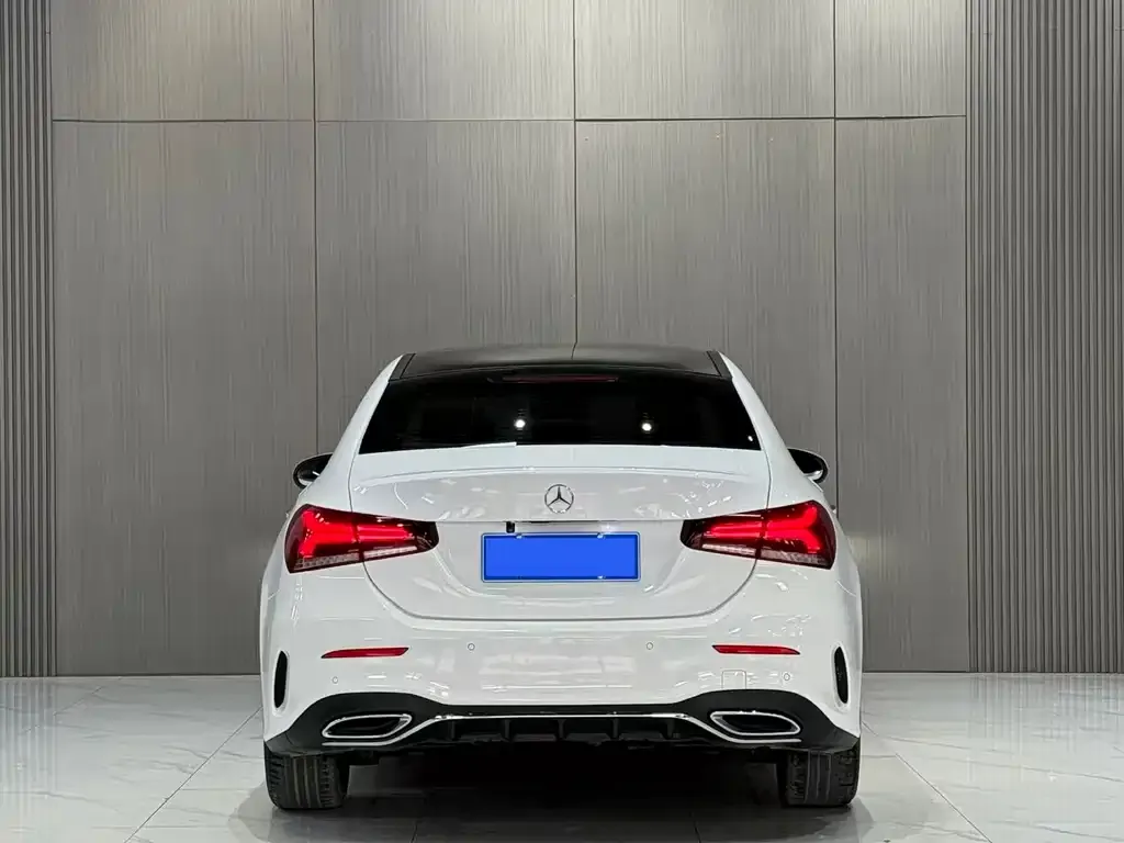 Mercedes-Benz A-Class — фото 8