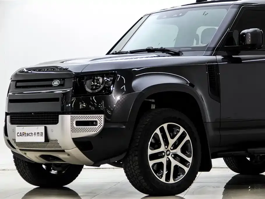 Land Rover Defender — фото 8