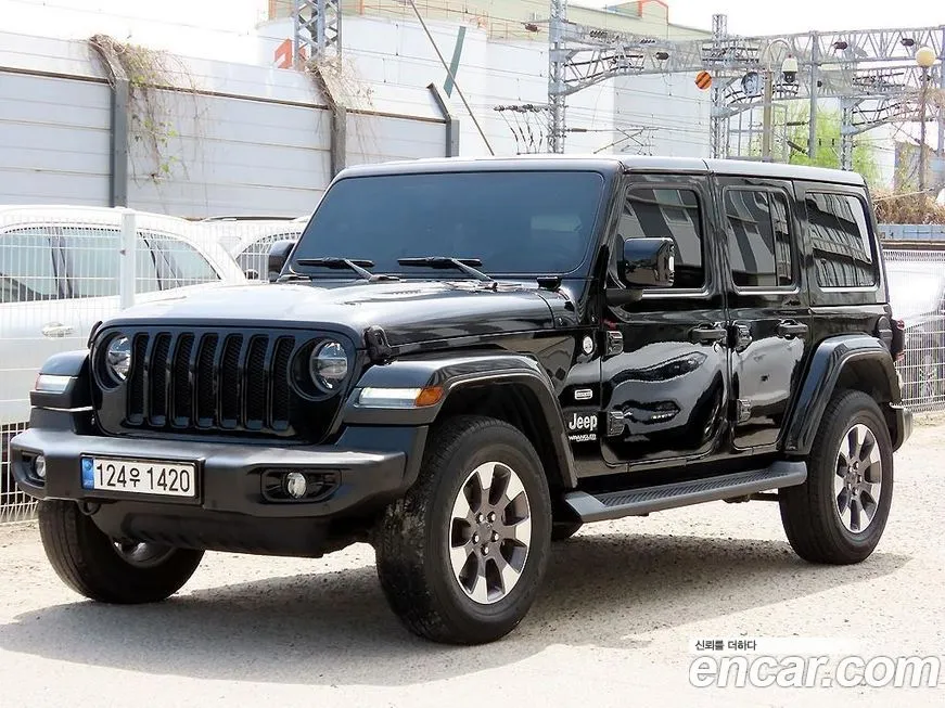 Jeep Wrangler — фото 6