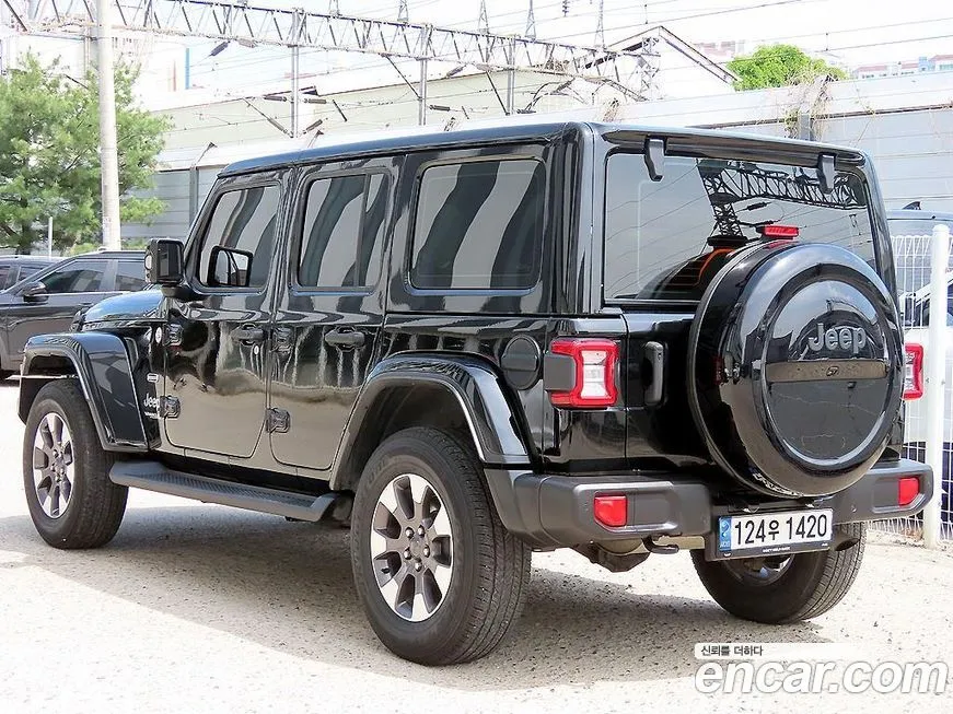 Jeep Wrangler — фото 5